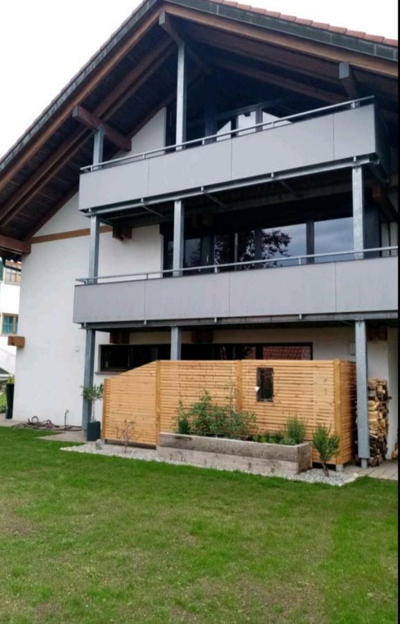 Schoene Einzimmer Wohnung Zwischen Bodensee Und Allgaeu Neukirch  Eksteriør billede